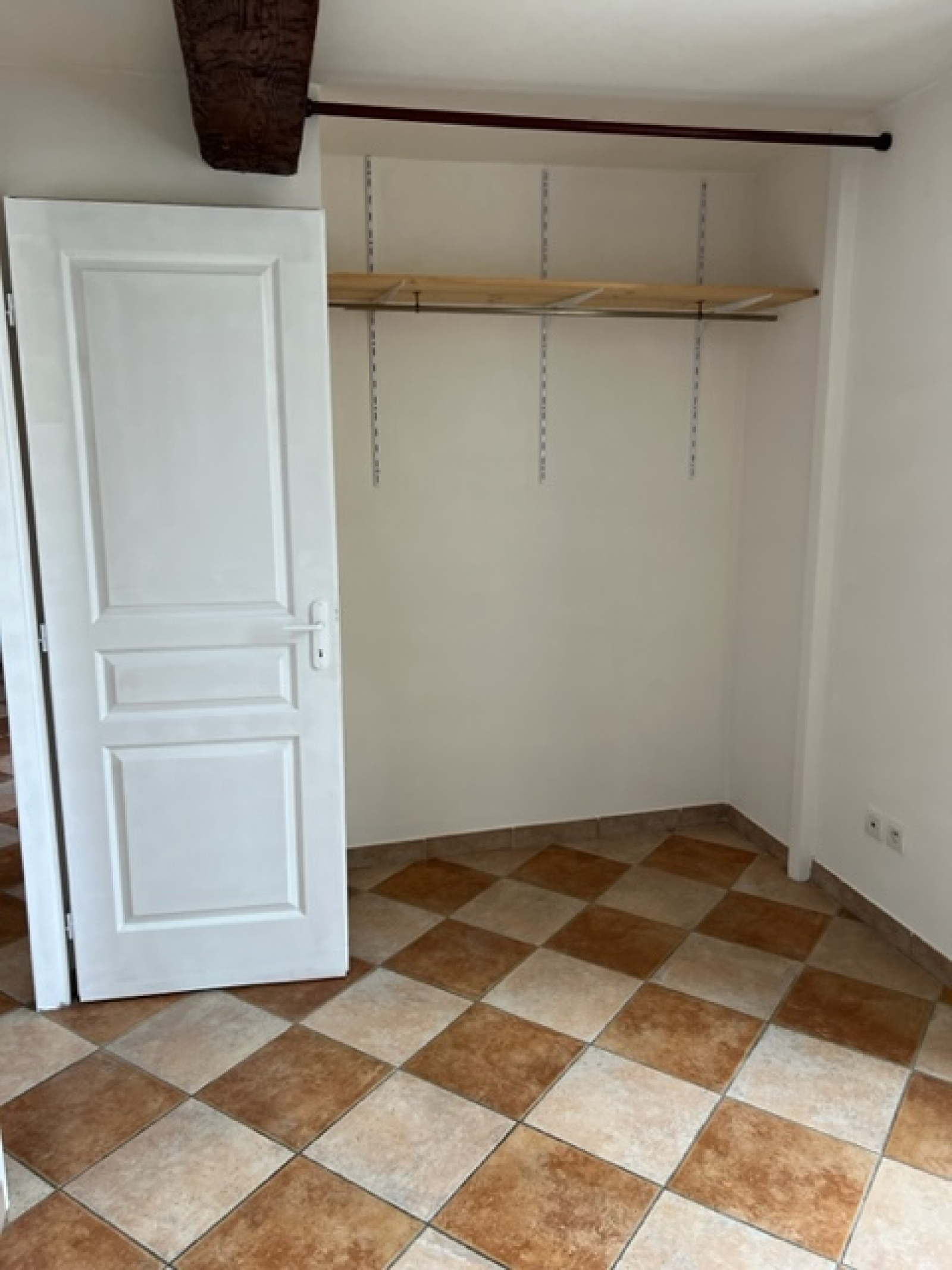 Image_, Appartement, Villemoustaussou, ref :026-01